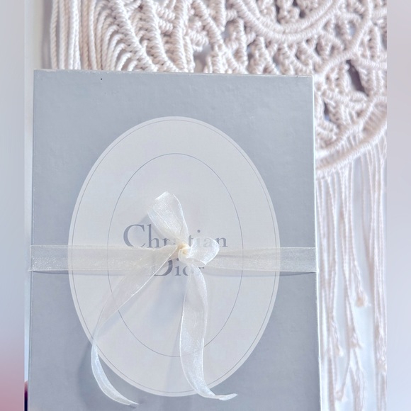 7pc โCHRISTIAN DIORโ VTG LADIES Sheer Pantyhose Socks +Controlled Top Pantyhose - Picture 5 of 16